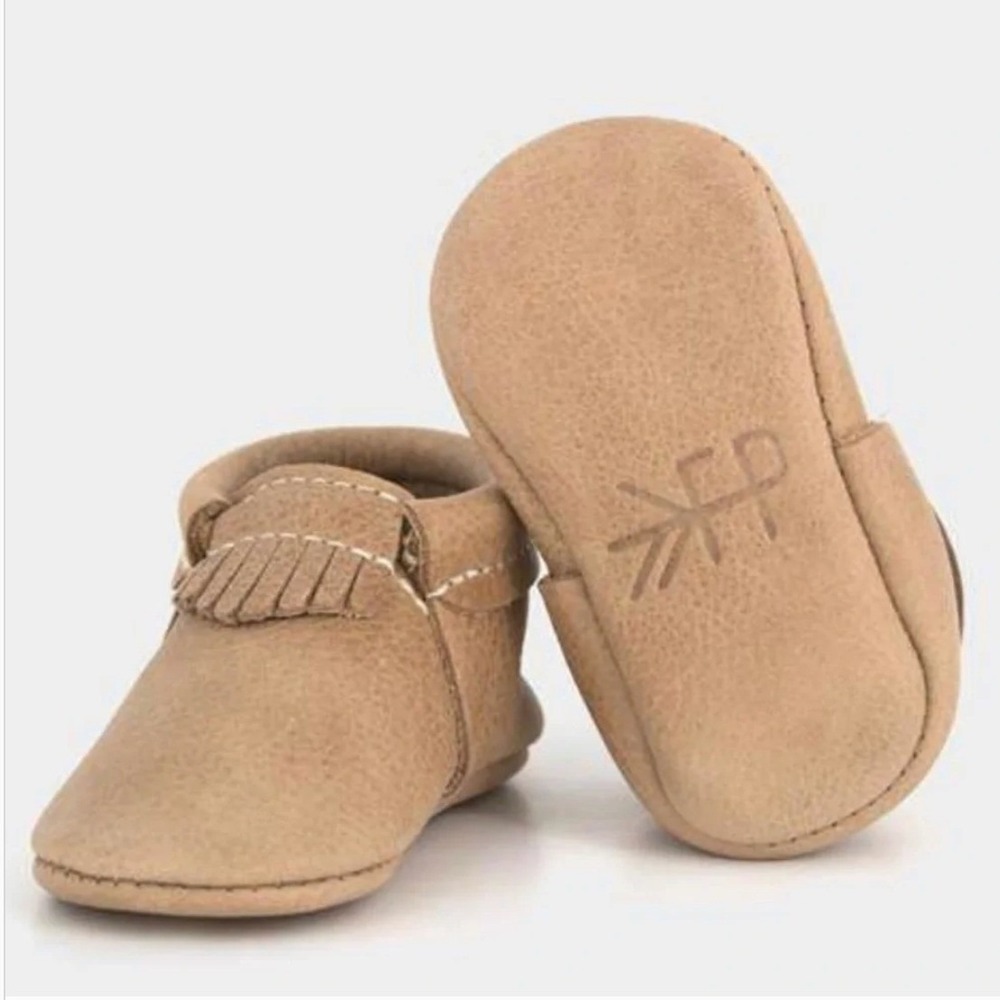 Freshly Picked Infant Leather Moccasins SZ 4